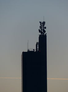 空气锤价格解析，影响因素、市场趋势与购买建议