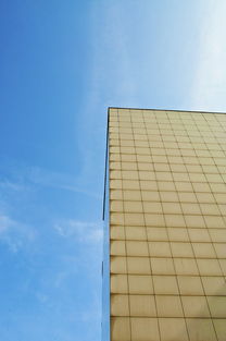 防静电架空地板，现代建筑中的高科技解决方案